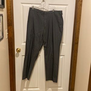 Men’s Calvin Klein gray dress pants 40x32